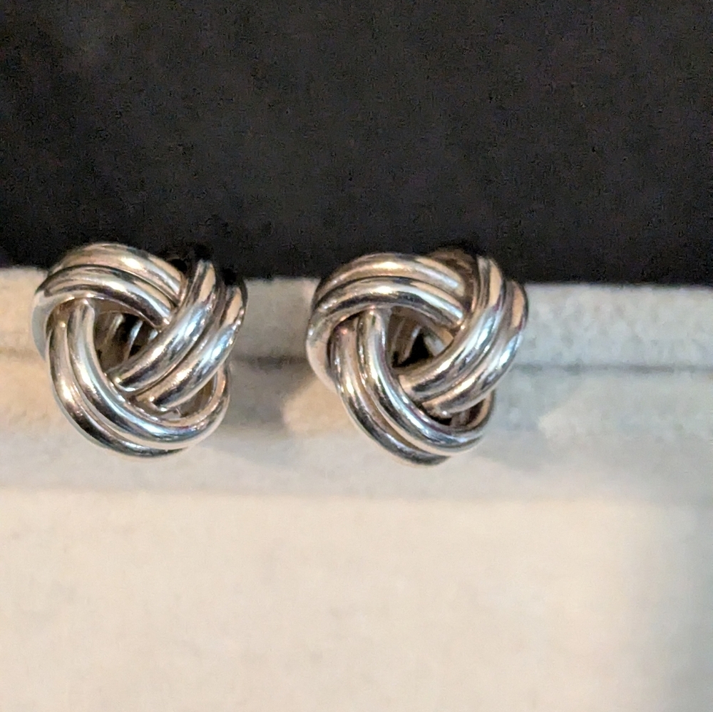 Source Unknown Silver Knot Earrings - image 1